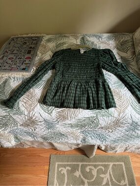 Universal Thread Green Plaid Smocked Peplum Top